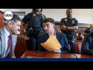 Read more about the article Luigi Mangione expected to plead guilty Friday in federal case, sources say