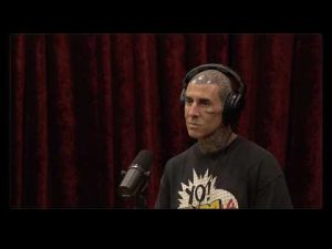Read more about the article Joe Rogan Experience #2540 – Travis Barker