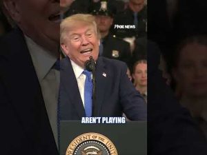 Read more about the article Trump: Anyone convicted of killing a police officer should face the death penalty #shorts #foxnews