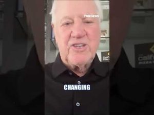 Read more about the article *SAT NIGHT* ‘COMPLETE CRAZINESS’: CPK co-founder recalls ‘BLOCKBUSTER’ BBQ chicken pizza craze
