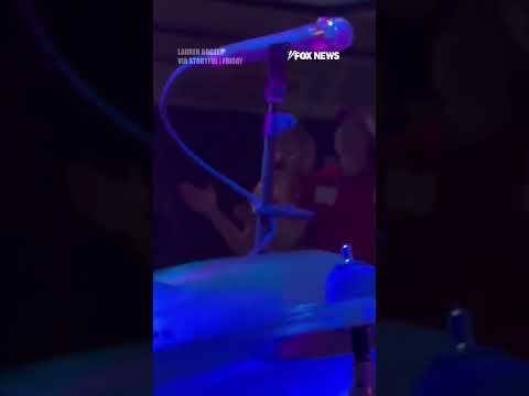You are currently viewing Sophie Cunningham SINGS PATRIOTIC CLASSIC after win #foxnews #news #us #fox