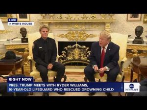 Read more about the article President Trump meets with 16-year-old lifeguard who saved drowning child