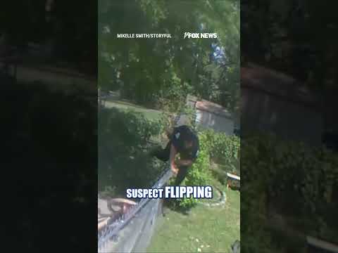 You are currently viewing Suspect LOSES PANTS in wild police chase #shorts #viral #crime #us