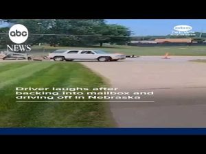 Read more about the article Driver laughs after backing into mailbox and driving off in Nebraska