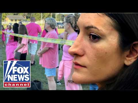 Read more about the article HUNDREDS rally in support of mom accused of murdering her children