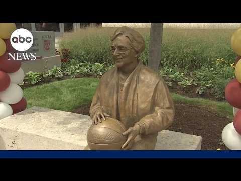 Read more about the article Honoring one of America’s most beloved college basketball fans