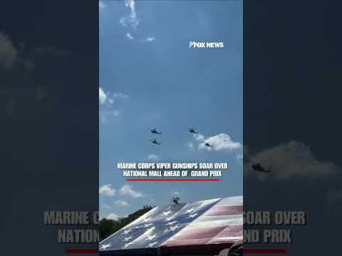 Read more about the article Marine Corps VIPER gunships SOAR over National Mall #shorts #us #news