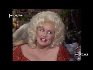 Read more about the article At home with Dolly Parton in 1982